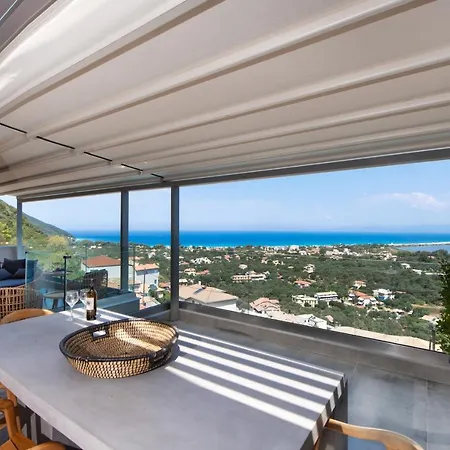 Apartment Halcyon Frínion