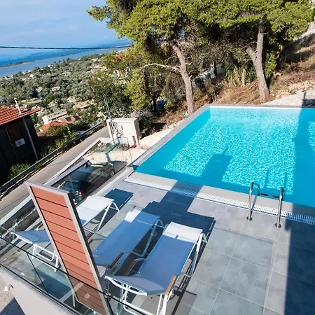 Apartment Halcyon Frínion